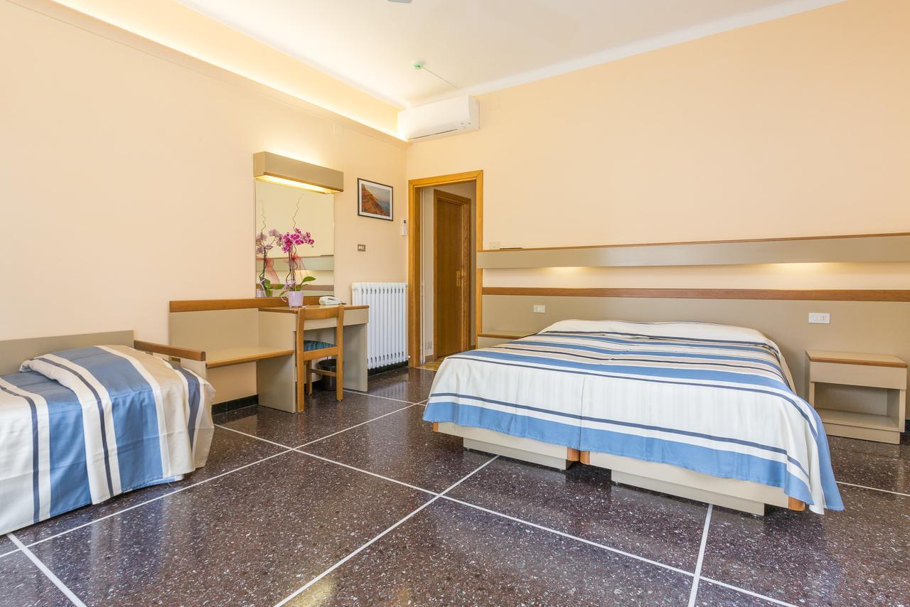 Hotel Villa Delibera Varazze Eksteriør billede